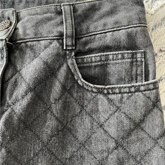 🖤🤍 CHANEL Quilted Stitched Grey Denim Jeans - Picture 8 of 17